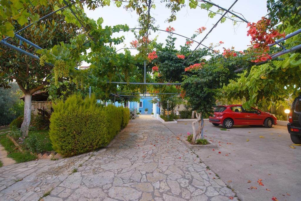 Dimitra Apartment Hotel Skafidia Luaran gambar